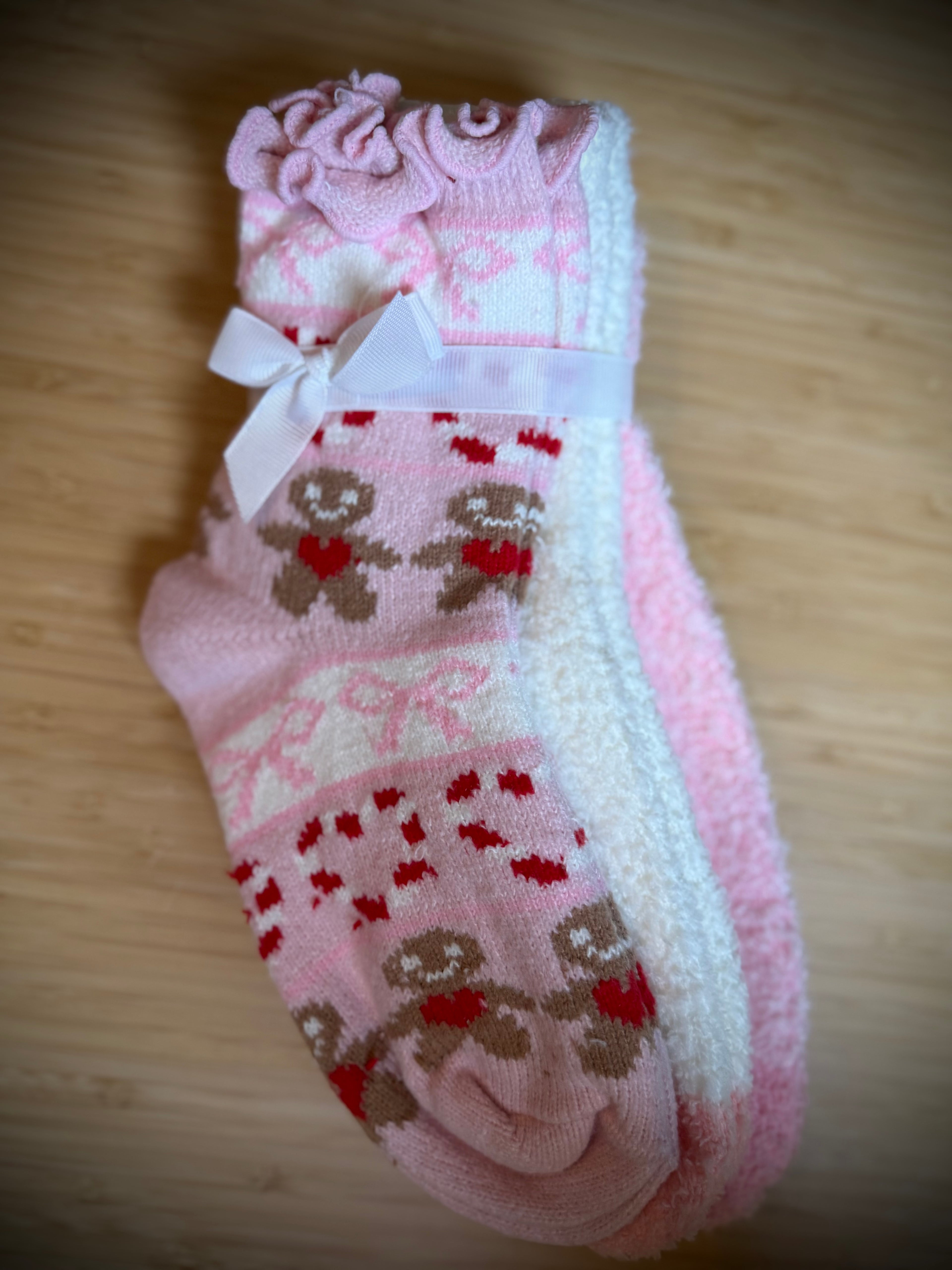 Holiday Fuzzy Socks – 3 Pack