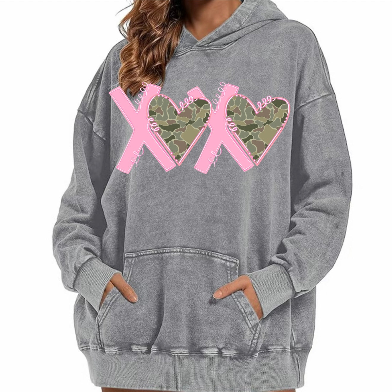 XOXO Camo Hearts