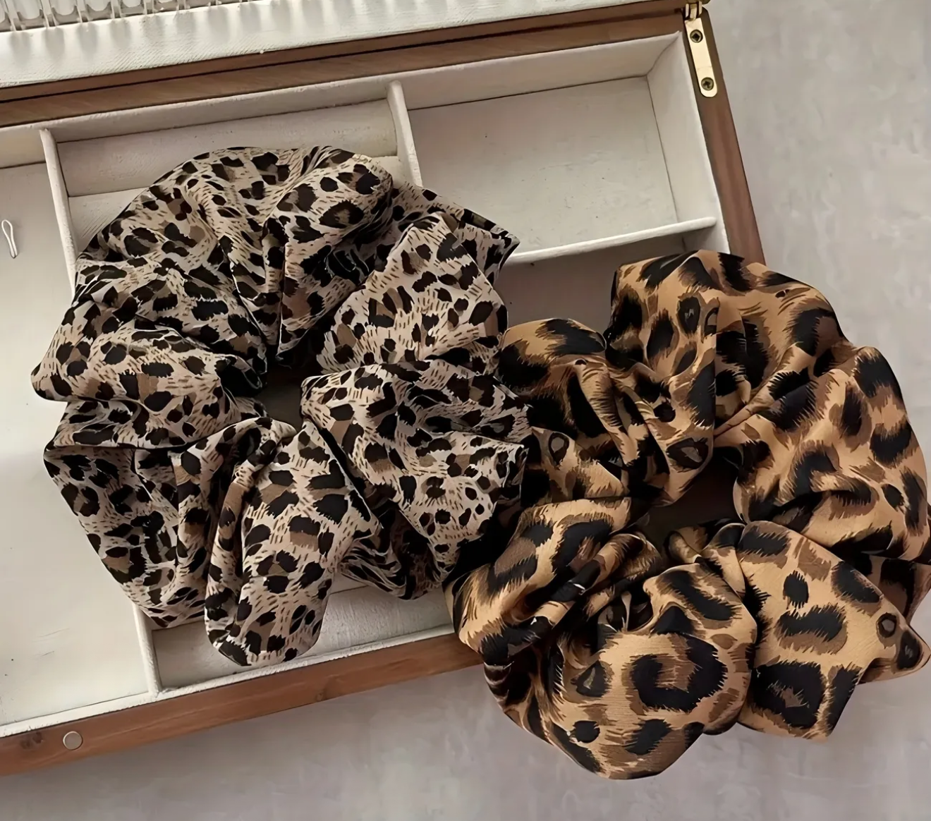 2pc Leopard Print Hair scrunchies